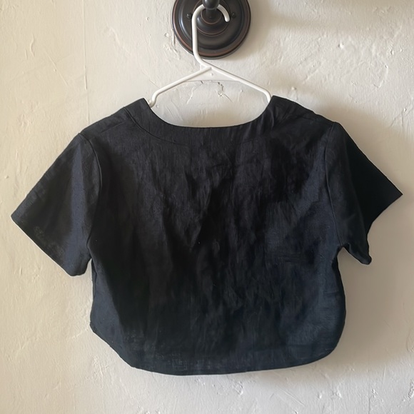 Reformation crop top - Picture 2 of 4